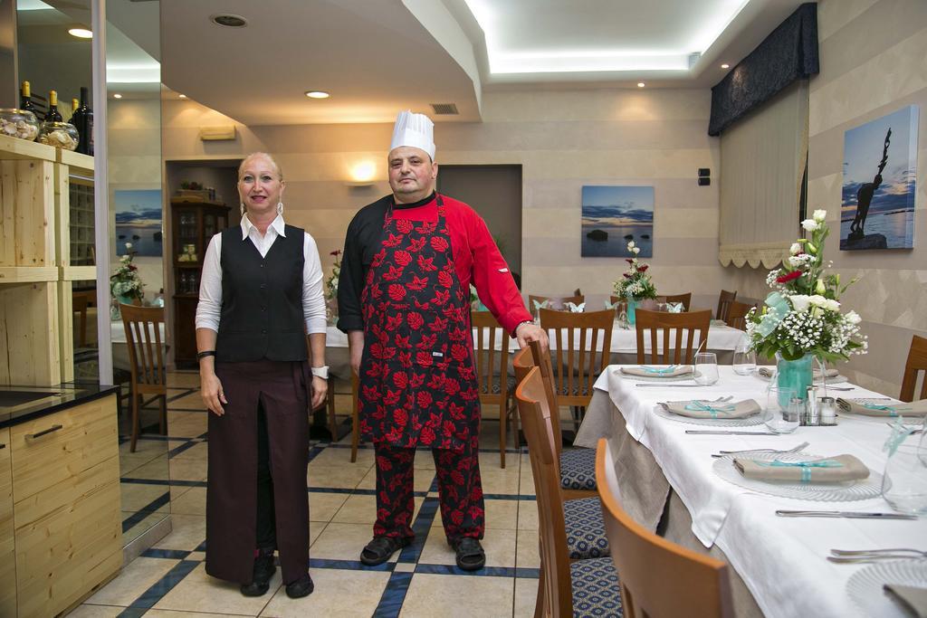 Hotel Lo Squalo Гроттамаре Экстерьер фото